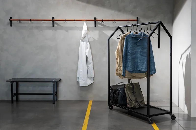 Clothing House - 1 - 2